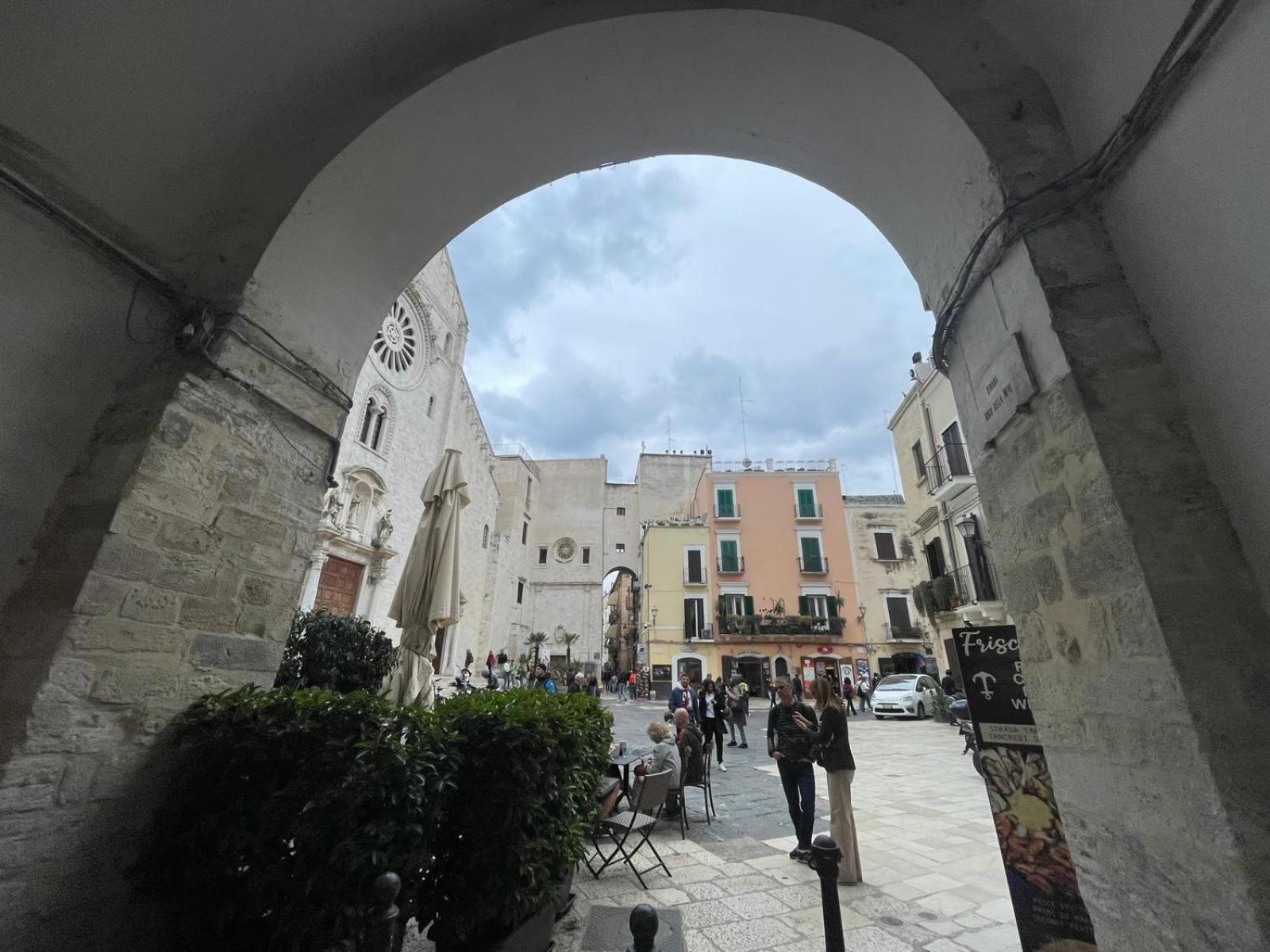 Corte Del Dattilo Nel Borgo Antico Bari Zewnętrze zdjęcie