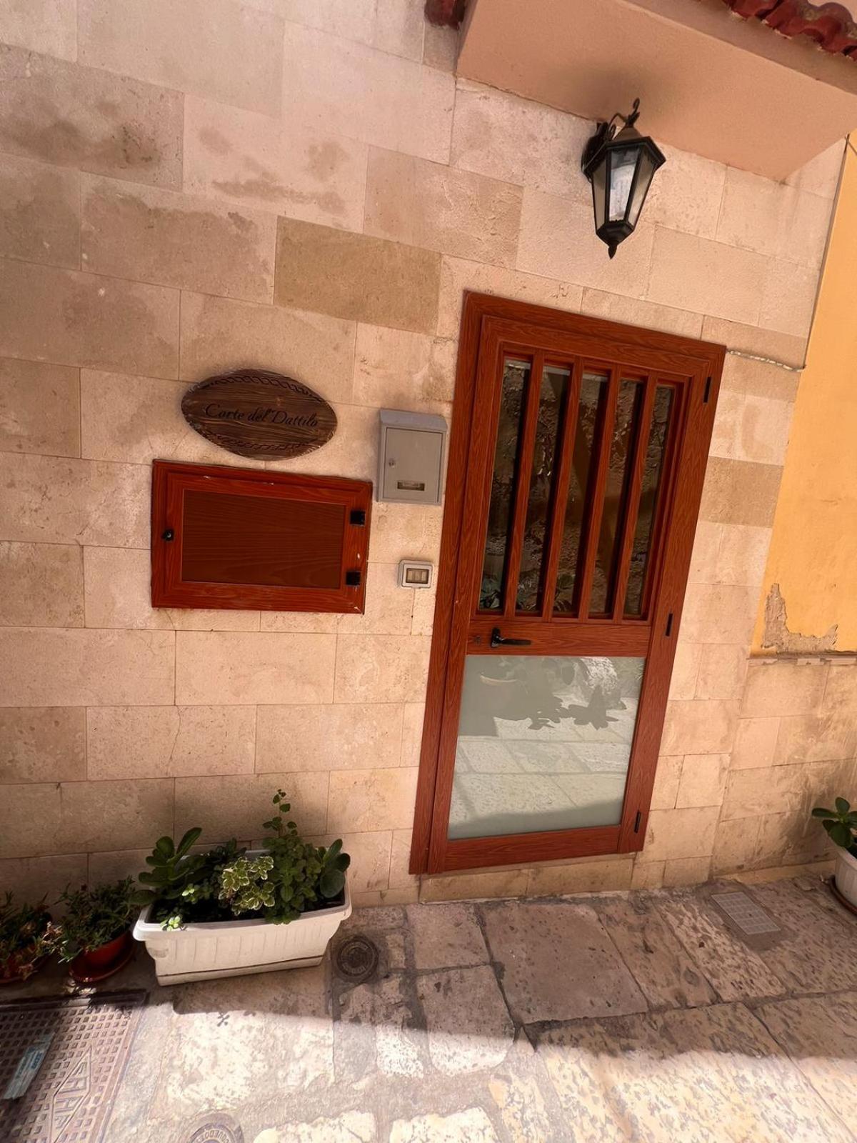 Corte Del Dattilo Nel Borgo Antico Bari Zewnętrze zdjęcie